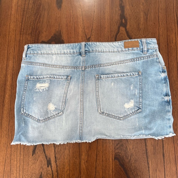 Garage denim mini skirt - Picture 2 of 3